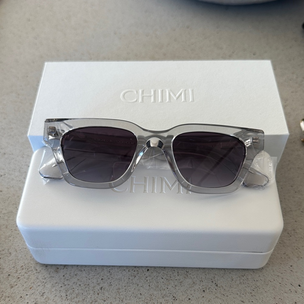 Chimi 11 gray